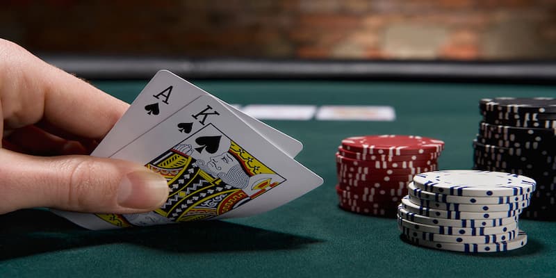 Giới thiệu về trò đánh bài Poker Online Kubet11